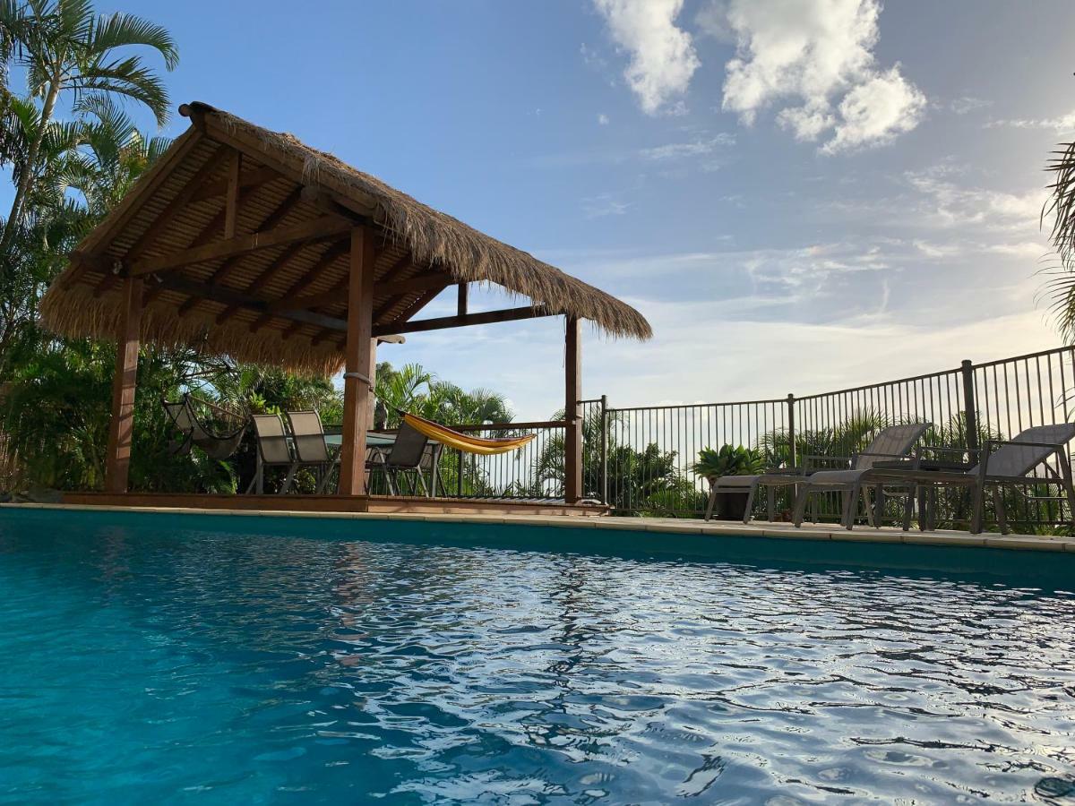 Island Views Bed & Breakfast แอร์ลีบีช ภายนอก รูปภาพ